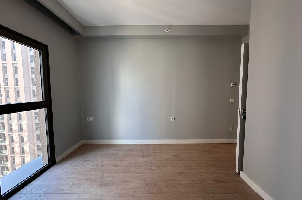 C21 ROOF'DAN YENİ FİKİRTEPE 16. ETAP B BLOK 1+1 KİRALIK