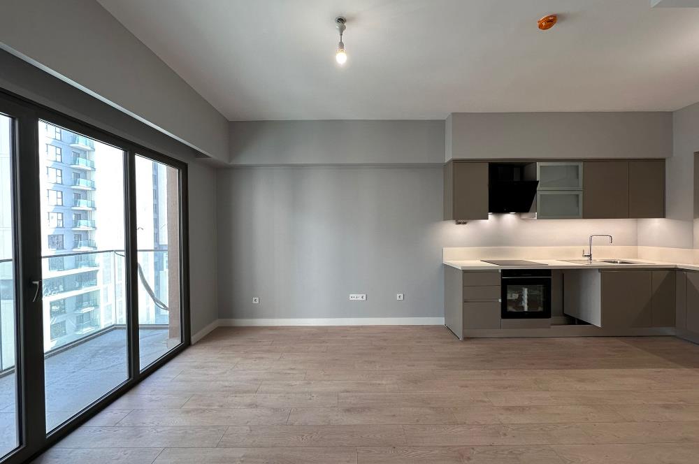 C21 ROOF'DAN YENİ FİKİRTEPE 16. ETAP 2+1 KİRALIK