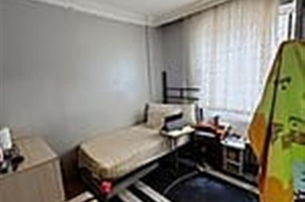 ÜSKÜDAR CUMHURİYET'TE SİTE İÇİ 3+1 SATILIK DAİRE