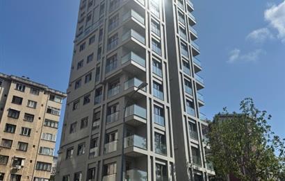 ERENKÖY DE BALKONLU KLİMALI ANKASTRE BEYAZ EŞYALI SIFIR 2+1