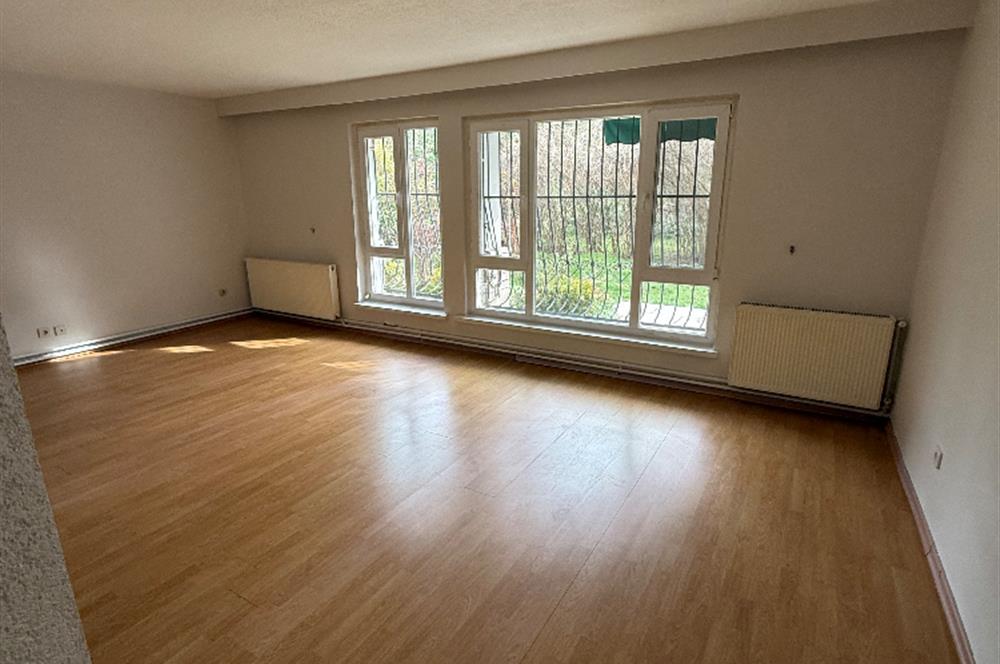 ORAN 2 PARSEL AÇIK HAVA SİTESİNDE BAHÇE KULLANIMLI KİRALIK 3+1 DAİRE