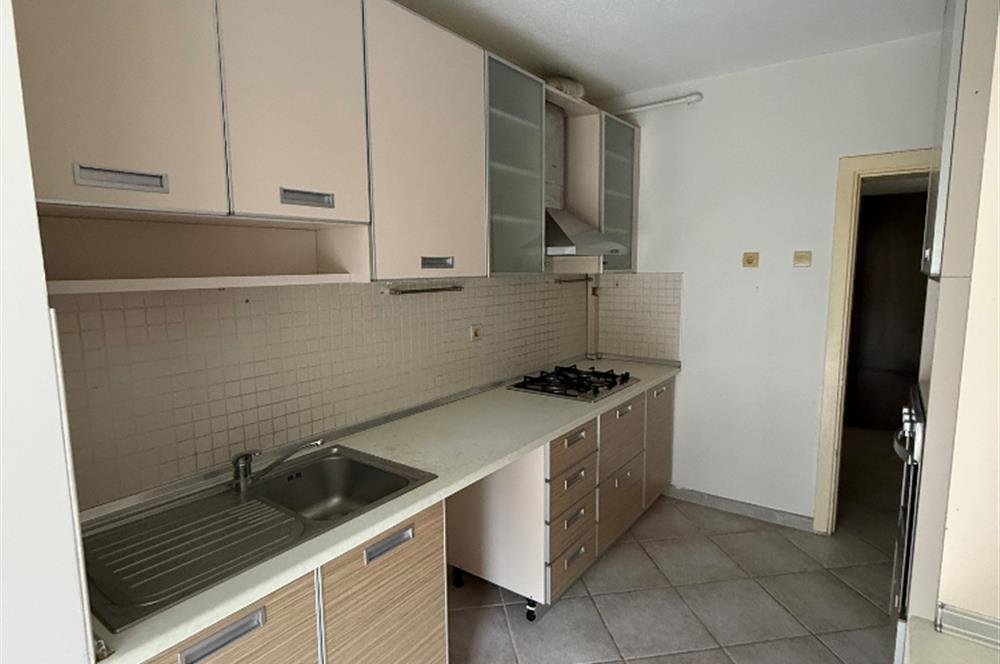 ORAN 2 PARSEL AÇIK HAVA SİTESİNDE BAHÇE KULLANIMLI KİRALIK 3+1 DAİRE