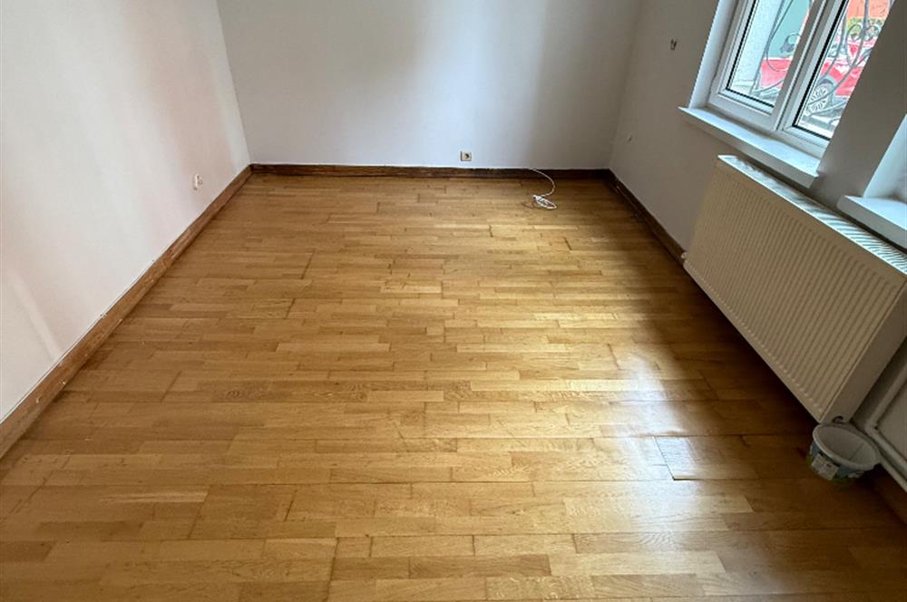 ORAN 2 PARSEL AÇIK HAVA SİTESİNDE BAHÇE KULLANIMLI KİRALIK 3+1 DAİRE