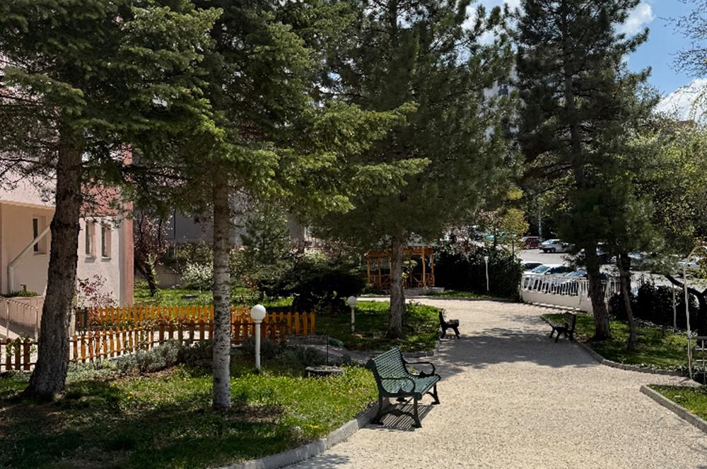 DİKMEN KEKLİKPINARINDA ŞIK MOBİLYALI KİRALIK 3+1 DAİRE 