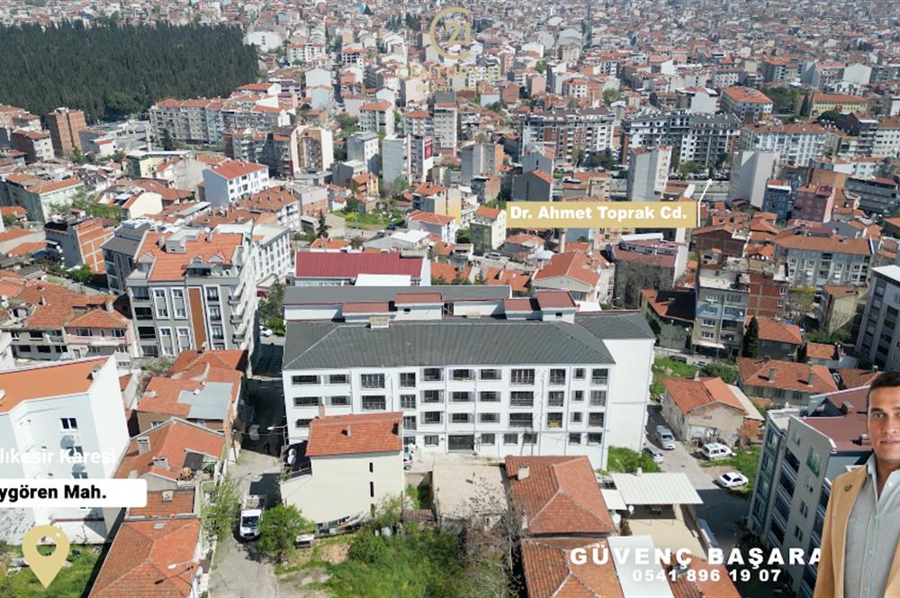 Karesi Aygören'de Satılık Eşyalı 1+1 Yerden Isıtmalı Daire