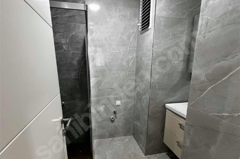 ERENKÖY DE SIFIR 1+1 YATIRIM FIRSATI İSTER OTUR İSTER KİRAYA VER