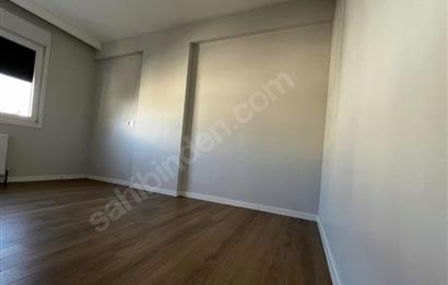 BOSTANCI DA SATILIK E5'E METROYA YAKIN BALKONLU SIFIR GÜNEY 3+1