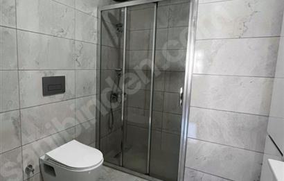 BOSTANCI DA SATILIK E5'E METROYA YAKIN BALKONLU SIFIR GÜNEY 3+1