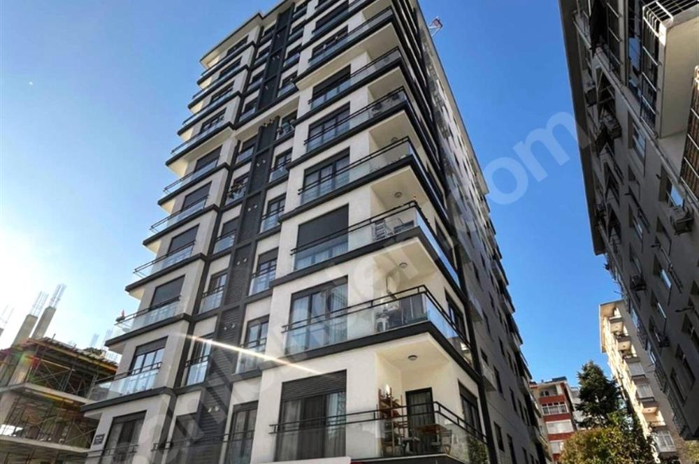BOSTANCI DA SATILIK E5'E METROYA YAKIN BALKONLU SIFIR GÜNEY 3+1