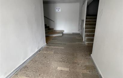 Bağdat Caddesi'nde 3+1, 130m² Geniş Otoparklı İş Yerine/Konuta