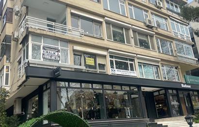Bağdat Caddesi'nde 3+1, 130m² Geniş Otoparklı İş Yerine/Konuta