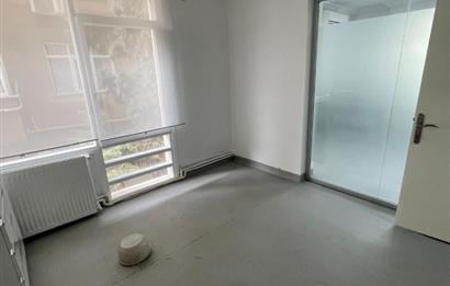Bağdat Caddesi'ne Cepheli Kiralık 3+1 Geniş Ofis/İş Yeri (150m²)