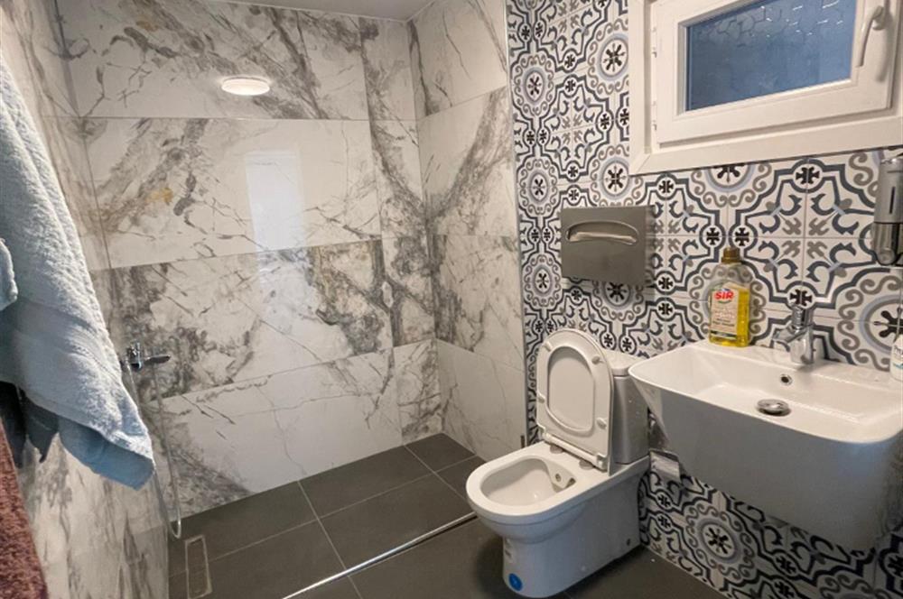 Bağdat Caddesi'ne Cepheli Kiralık 3+1 Geniş Ofis/İş Yeri (150m²)