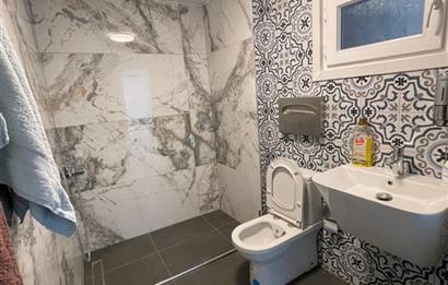 Bağdat Caddesi'nde 3+1, 130m² Geniş Otoparklı İş Yerine/Konuta