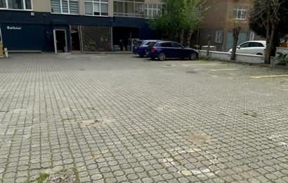 Bağdat Caddesi'nde 3+1, 130m² Geniş Otoparklı İş Yerine/Konuta