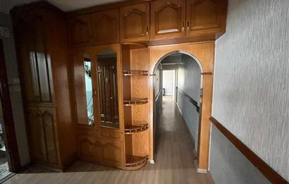 KADIKÖY HASANPAŞADA MERKEZİ VE NEZİH KONUMDA KİRALIK