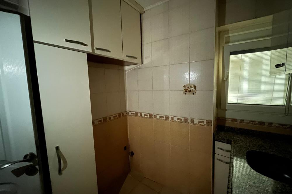 KADIKÖY HASANPAŞADA MERKEZİ VE NEZİH KONUMDA KİRALIK