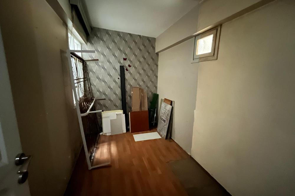 KADIKÖY HASANPAŞADA MERKEZİ VE NEZİH KONUMDA KİRALIK