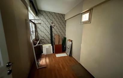 KADIKÖY HASANPAŞADA MERKEZİ VE NEZİH KONUMDA KİRALIK