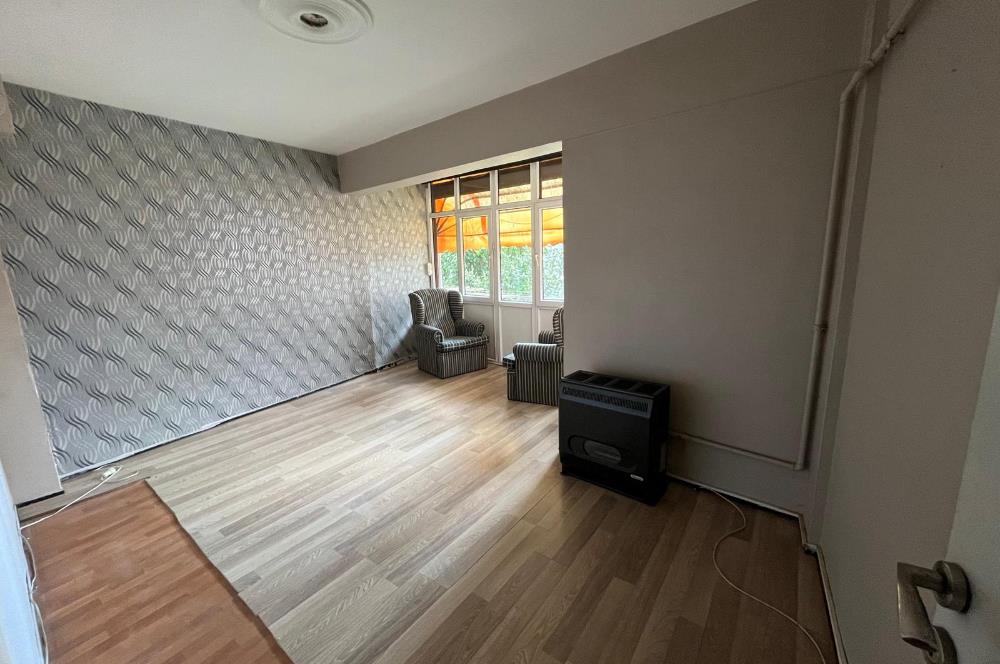 KADIKÖY HASANPAŞADA MERKEZİ VE NEZİH KONUMDA KİRALIK