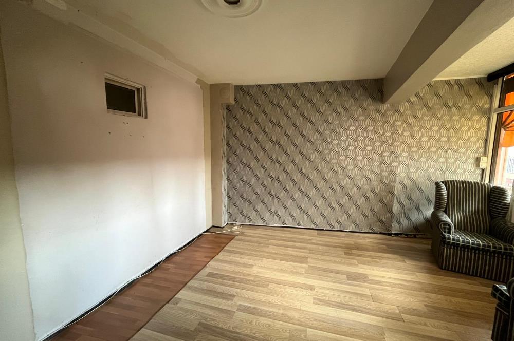 KADIKÖY HASANPAŞADA MERKEZİ VE NEZİH KONUMDA KİRALIK