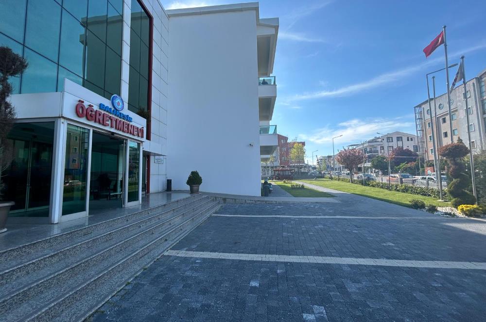 C21 BAL'DAN B.EVLER ÖĞETMENEVİ KARŞISI 1+1 SIFIR EŞYALI KİRALIK