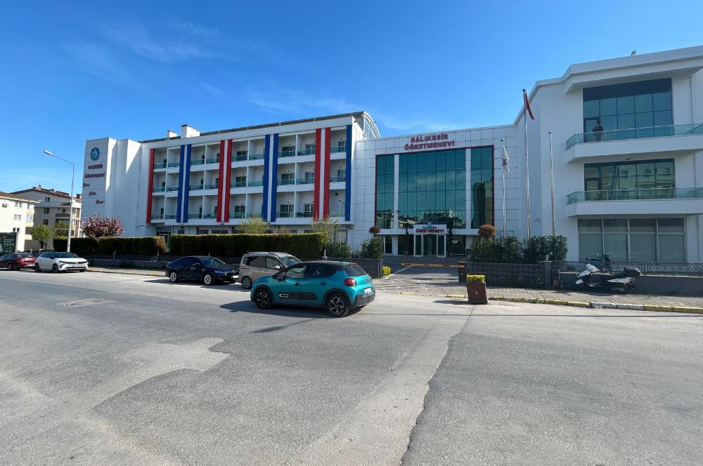 C21 BAL'DAN B.EVLER ÖĞETMENEVİ KARŞISI 1+1 SIFIR EŞYALI KİRALIK