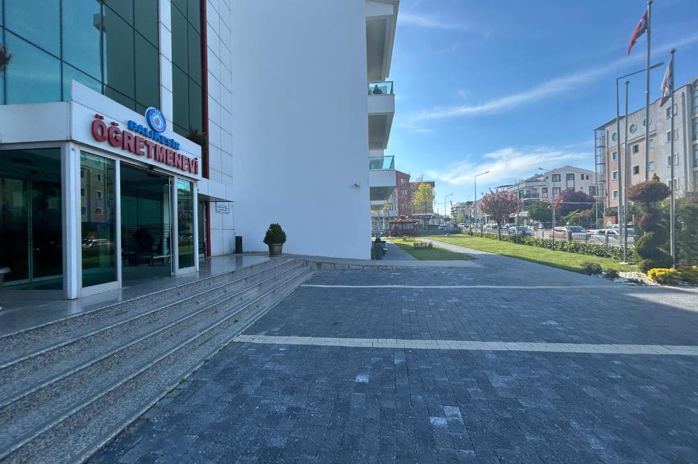 C21 BAL'DAN B.EVLER ÖĞETMENEVİ KARŞISI 1+1 SIFIR EŞYALI KİRALIK