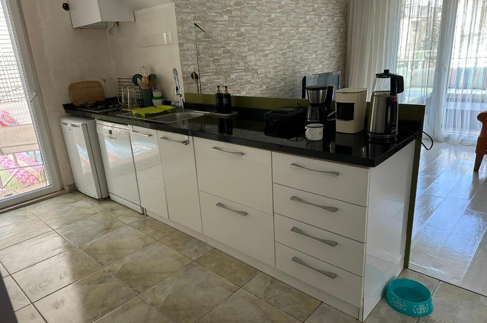 SELİMPAŞA SİTE İÇERİSNDE GENİŞ VE FERAH FULL EŞYALI