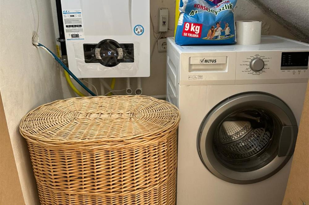 SELİMPAŞA SİTE İÇERİSNDE GENİŞ VE FERAH FULL EŞYALI