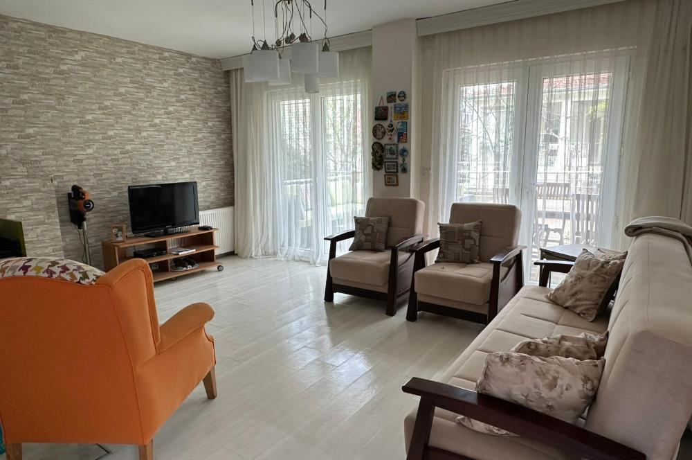 SELİMPAŞA SİTE İÇERİSNDE GENİŞ VE FERAH FULL EŞYALI