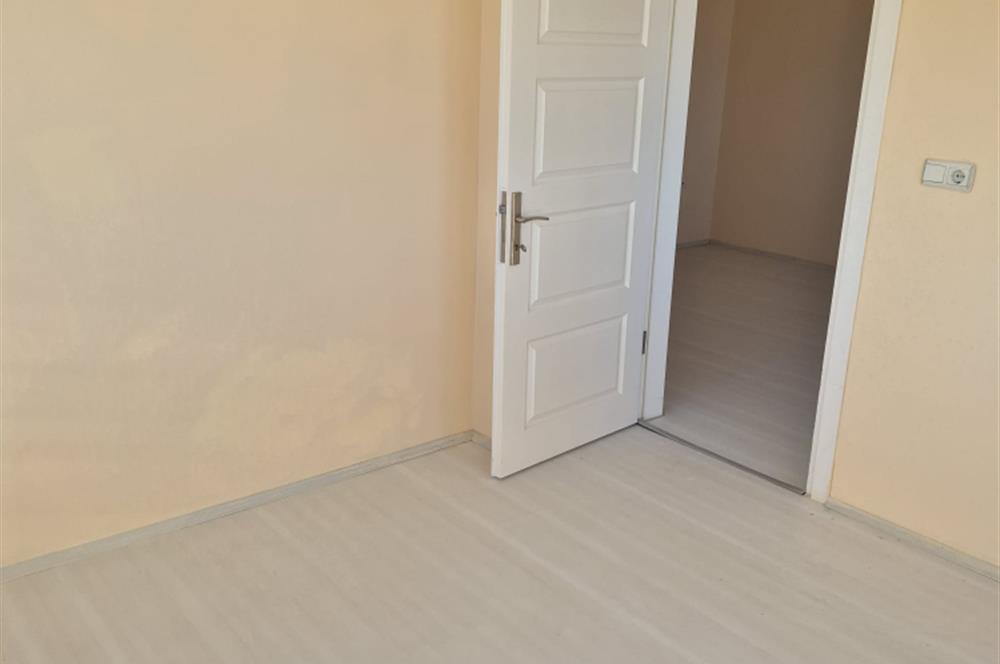 Altıeylül Yıldız Mahallesinde Kiralık 2+1 Merkezi Daire