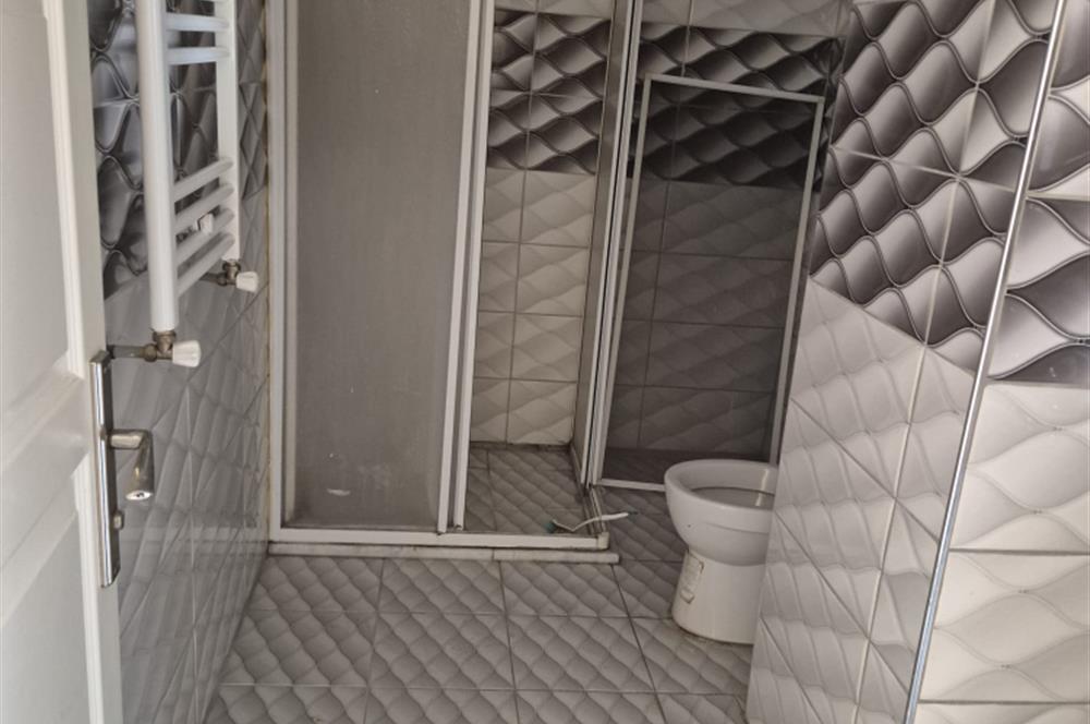 Altıeylül Yıldız Mahallesinde Kiralık 2+1 Merkezi Daire