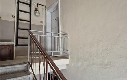 Altıeylül Yıldız Mahallesinde Kiralık 2+1 Merkezi Daire