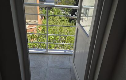 Altıeylül Yıldız Mahallesinde Kiralık 2+1 Merkezi Daire