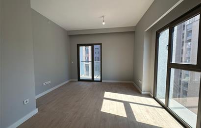 C21 ROOF'DAN YENİ FİKİRTEPE 16. ETAP B BLOK 1+1 KİRALIK