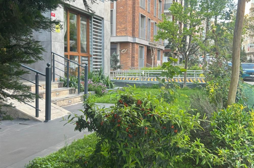 Bostancı Sahile Yakın | Yalı Sokak’ta 2+1 | 9. Kat Ferah Kiralık Daire