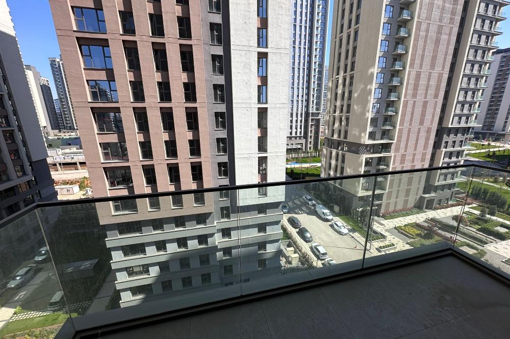 C21 ROOF'DAN YENİ FİKİRTEPE 16. ETAP 2+1 KİRALIK