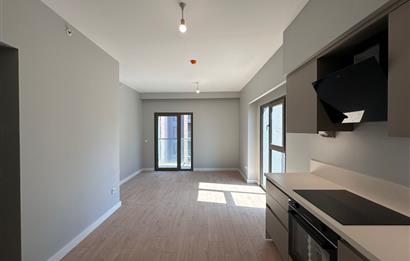 C21 ROOF'DAN YENİ FİKİRTEPE 16. ETAP B BLOK 1+1 KİRALIK