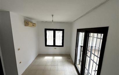 YALIKAVAK’TA DENİZ MANZARALI 2+1 BAHÇE KATI – MERKEZİ KONUM