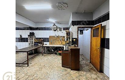 Antalya Dokuma'da Satılık Köşe Başı Dükkan CADDE CEPHELİ