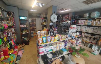 MALTEPE DEVREN KİRALIK PETSHOP + PET KUAFÖR