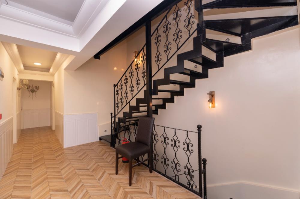 ŞİRKET DEVİRLİ 27 ODA RUHSATLI - ASANSÖRLÜ KOMPLE OTEL