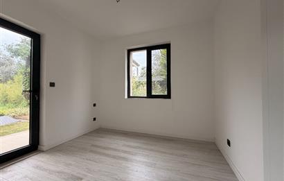 Yalıçiftlik Butik Site İçerisinde Bahçeli Kiralık 3+1 Daire