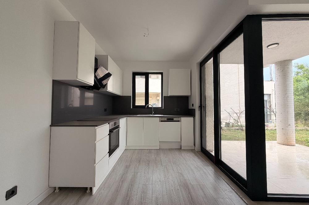 Yalıçiftlik Butik Site İçerisinde Bahçeli Kiralık 3+1 Daire