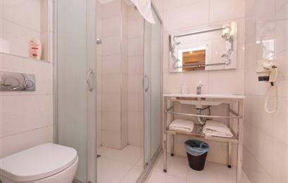 ŞİRKET DEVİRLİ 27 ODA RUHSATLI - ASANSÖRLÜ KOMPLE OTEL