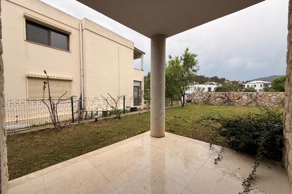 Yalıçiftlik Butik Site İçerisinde Bahçeli Kiralık 3+1 Daire