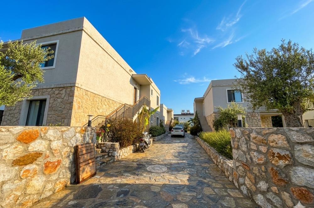 Yalıçiftlik Butik Site İçerisinde Bahçeli Kiralık 3+1 Daire