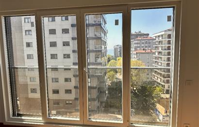 Ethem Efendi Caddesi Satılık 3+1 Özel Ada Mutfaklı Balkonlu