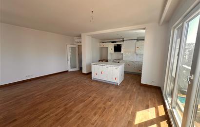 Ethem Efendi Caddesi Satılık 3+1 Özel Ada Mutfaklı Balkonlu